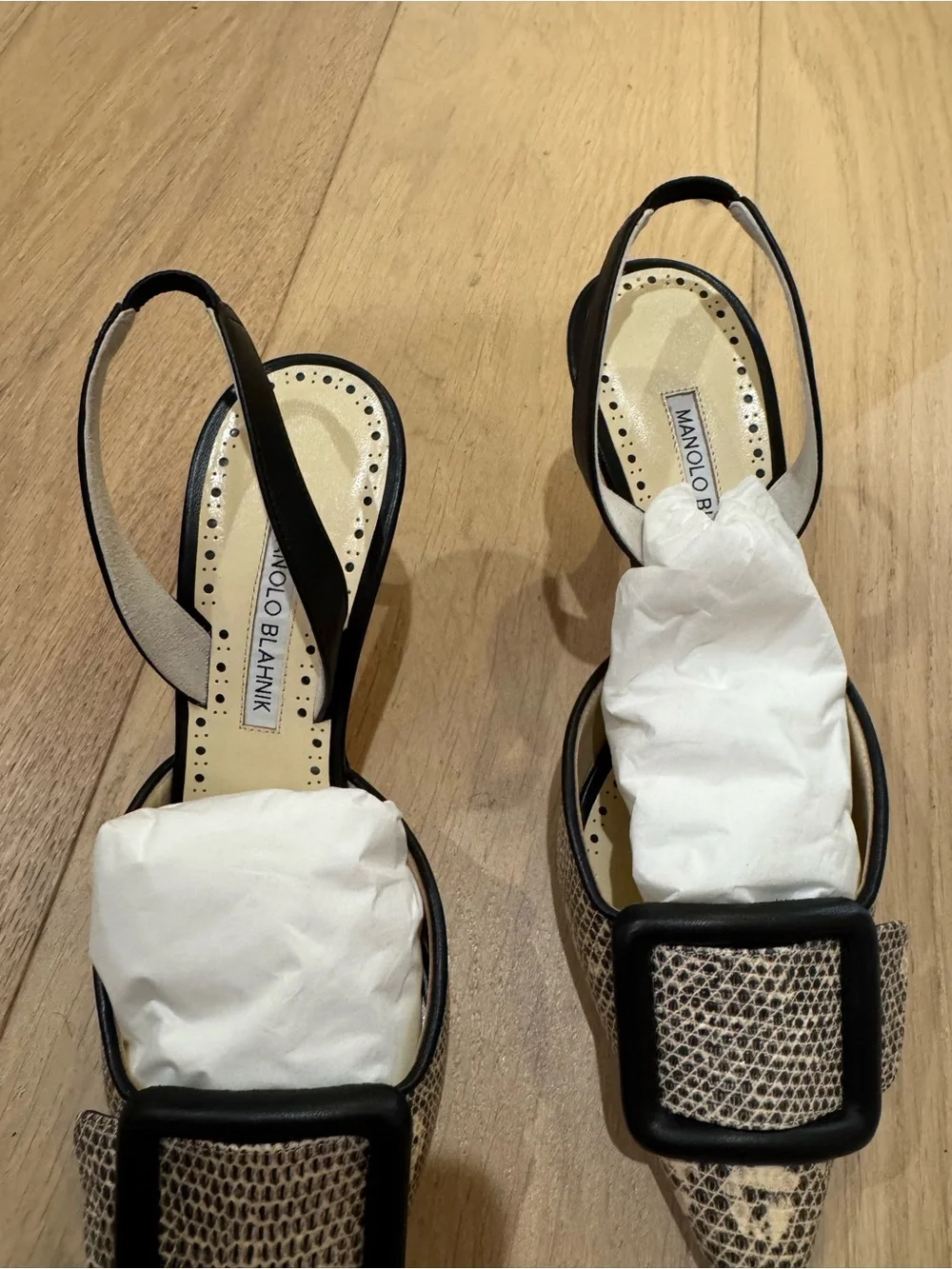 Manolo Blahnik Black and Beige Snakeskin Buckle Slingback Pumps 70mm heel